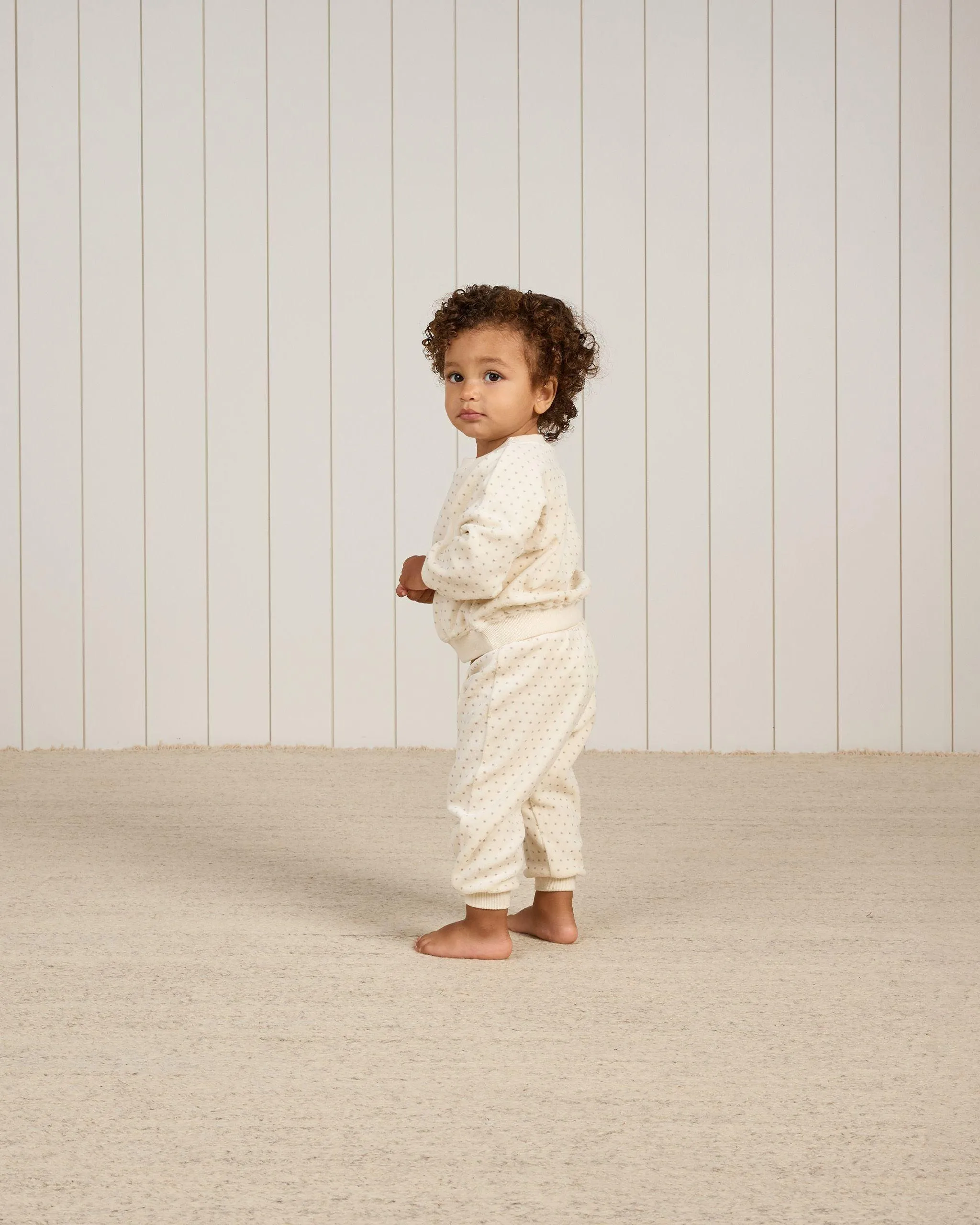 Baby Unisex Sets | 2PCS: Velour Polka Dot Sweatshirt and pants Set | Quincy Mae