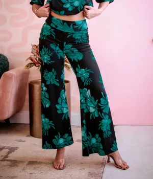 Gemma Stretch Flare leg pants