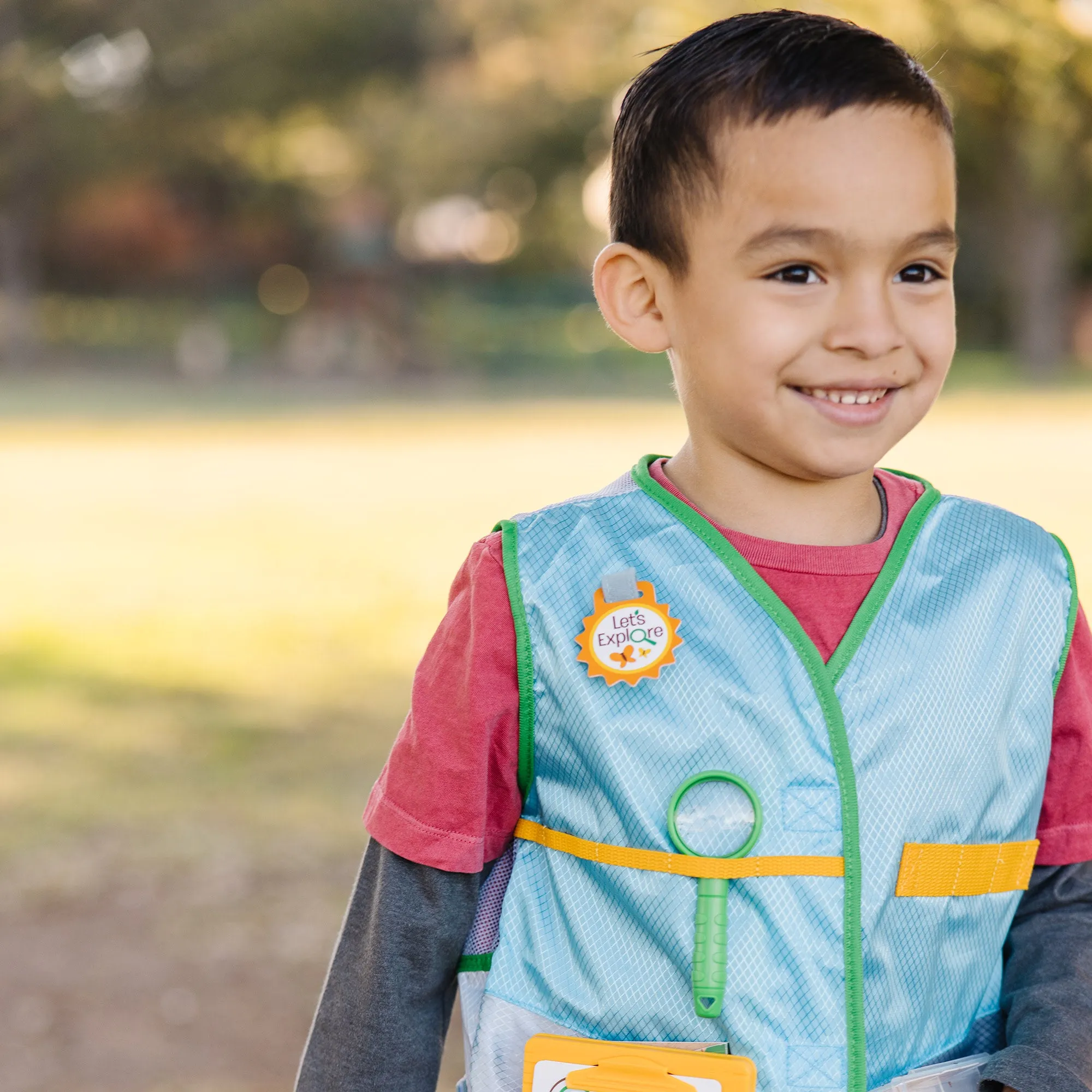 Let’s Explore Naturalist Vest Play Set