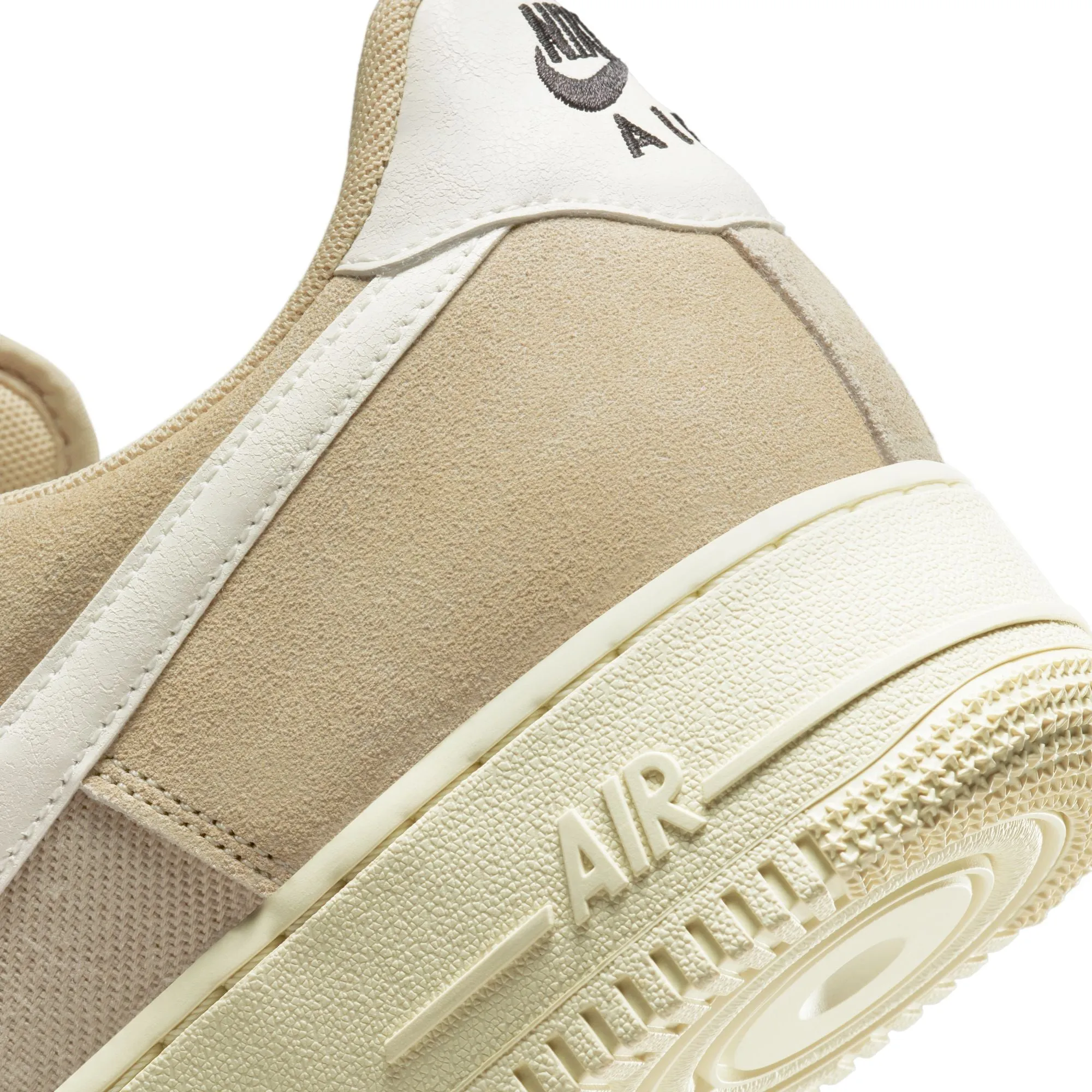 Nike Air Force 1 ‘07 LV8 (Rattan/Sail-Rattan)