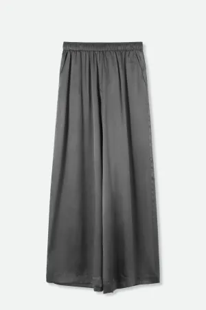 PRIYA CHARMEUSE SILK WIDE LEG PANT IN GUNMETAL SILVER