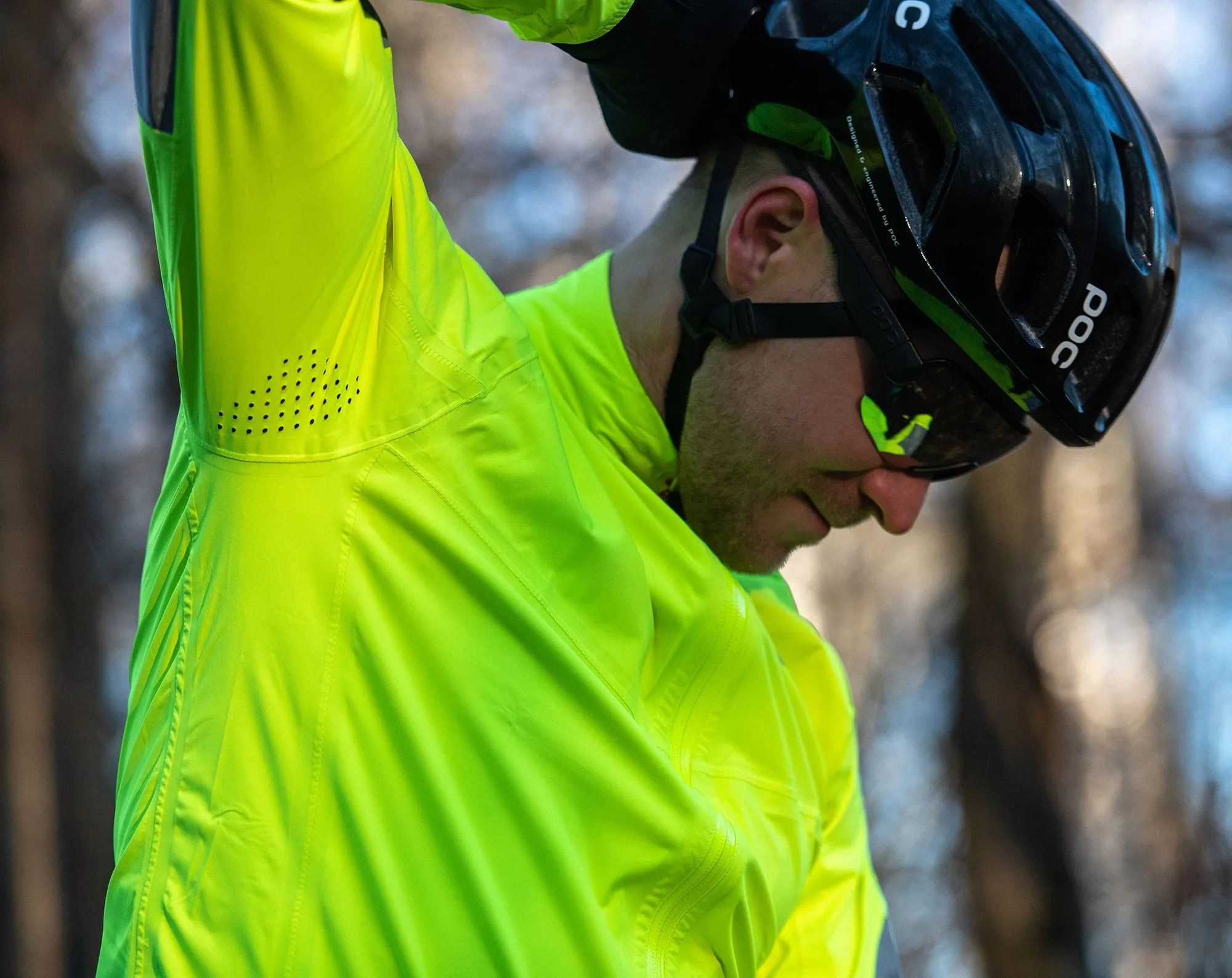 stkusten Men's Cycling Rain Jacket: Waterproof, Breathable & High-Visibility Performance