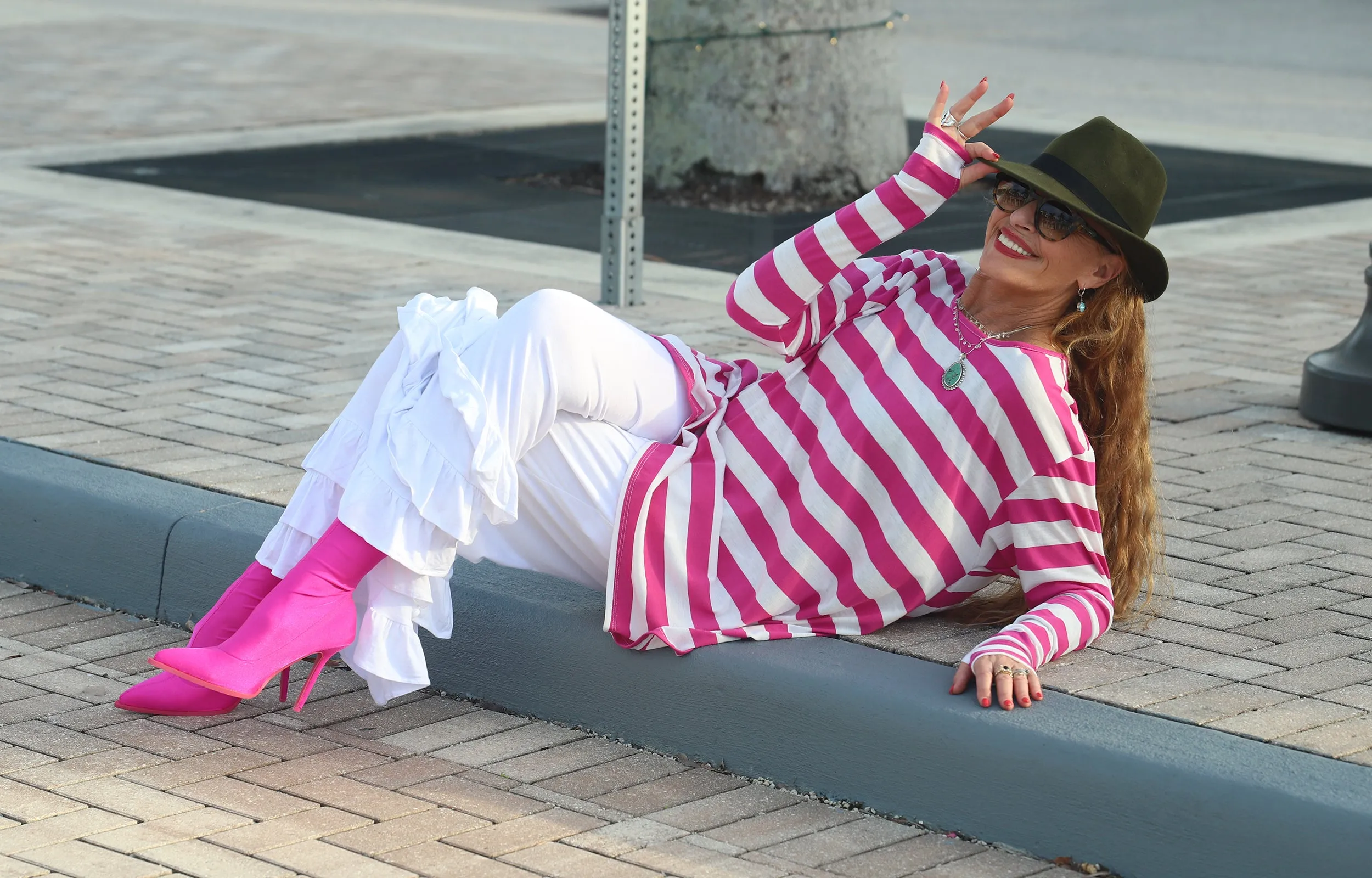 White Stretch PantalOOnie Bloomers